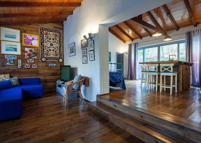 Vale Da Silva - Homes *